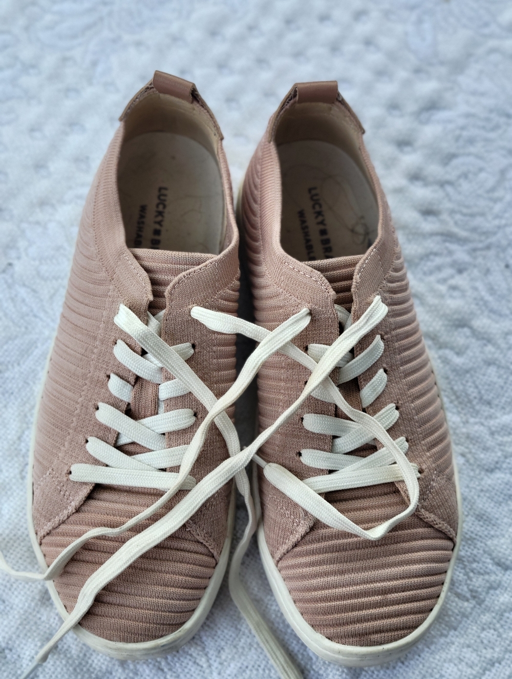 LUCKY BRAND Tennis Shoe Tan Athletic Sneaker 7 1/2 Medium